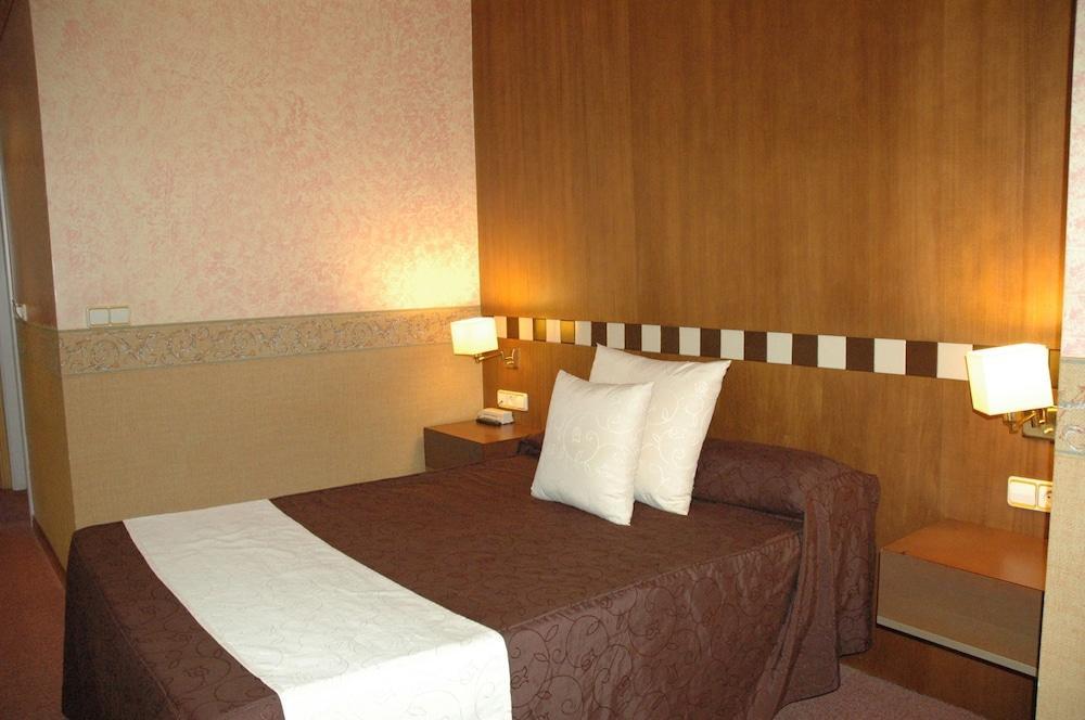 Hotel Las Yucas Атарфе Экстерьер фото