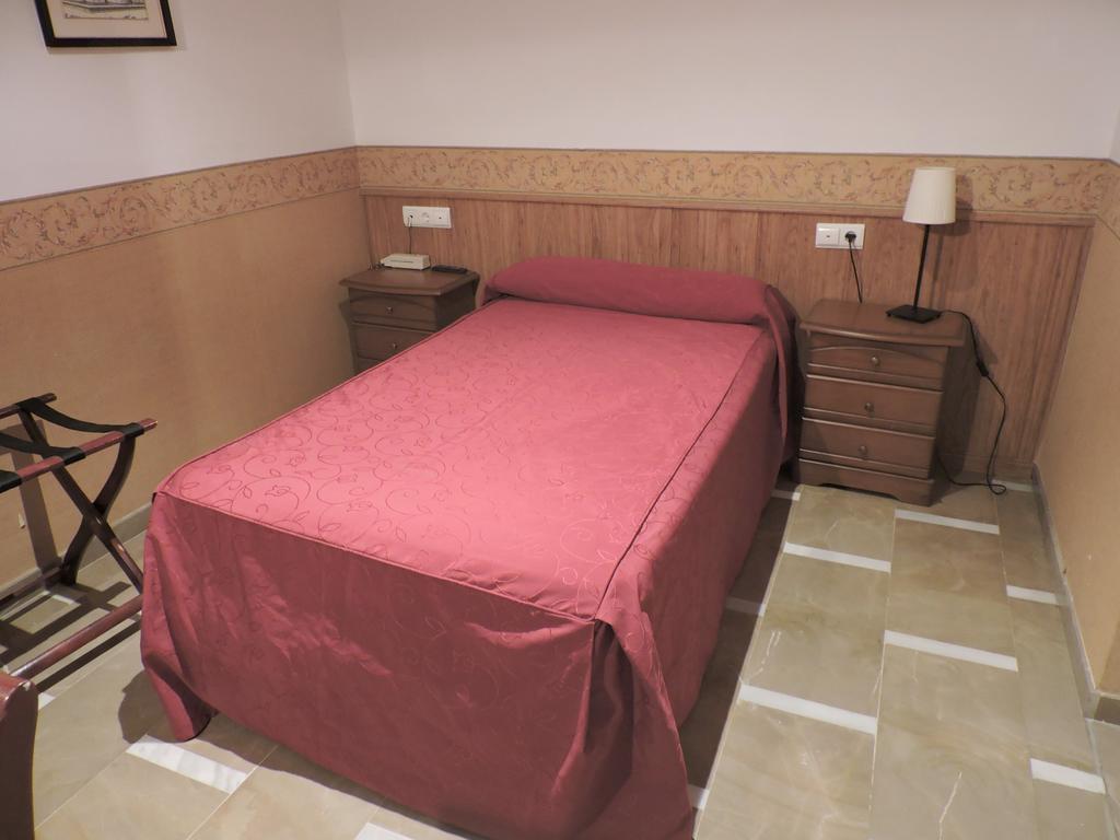 Hotel Las Yucas Атарфе Экстерьер фото