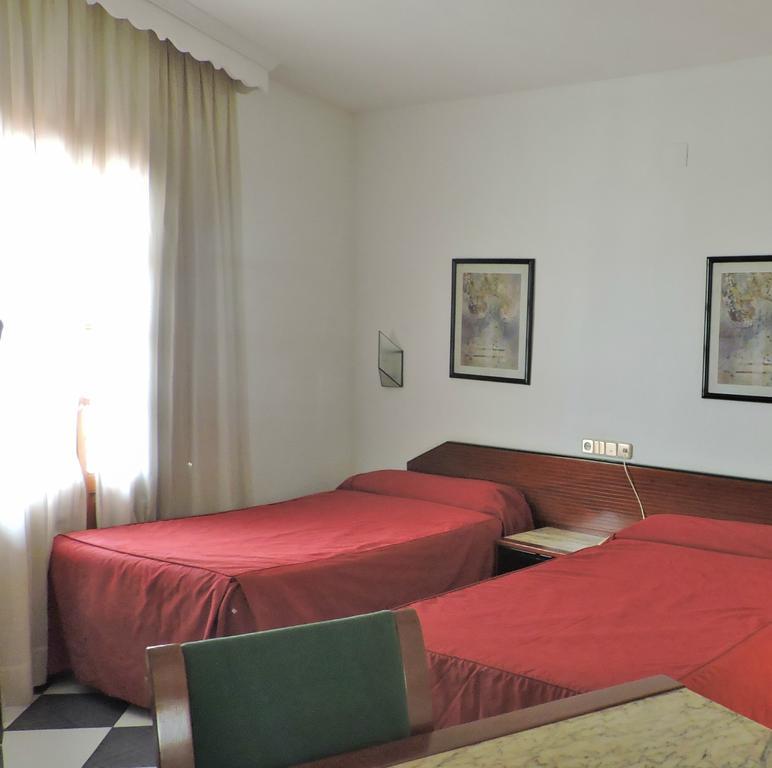 Hotel Las Yucas Атарфе Экстерьер фото